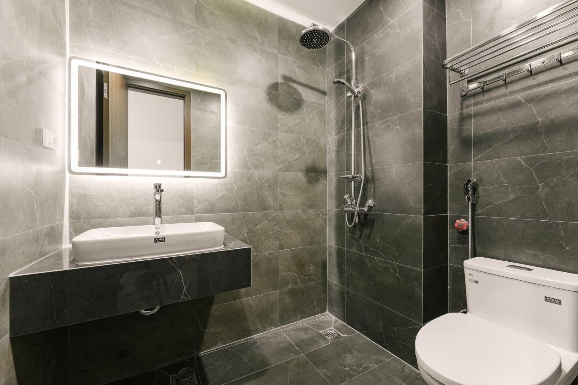 Delapong Hotel And Apartment Ha Noi Ανόι Εξωτερικό φωτογραφία