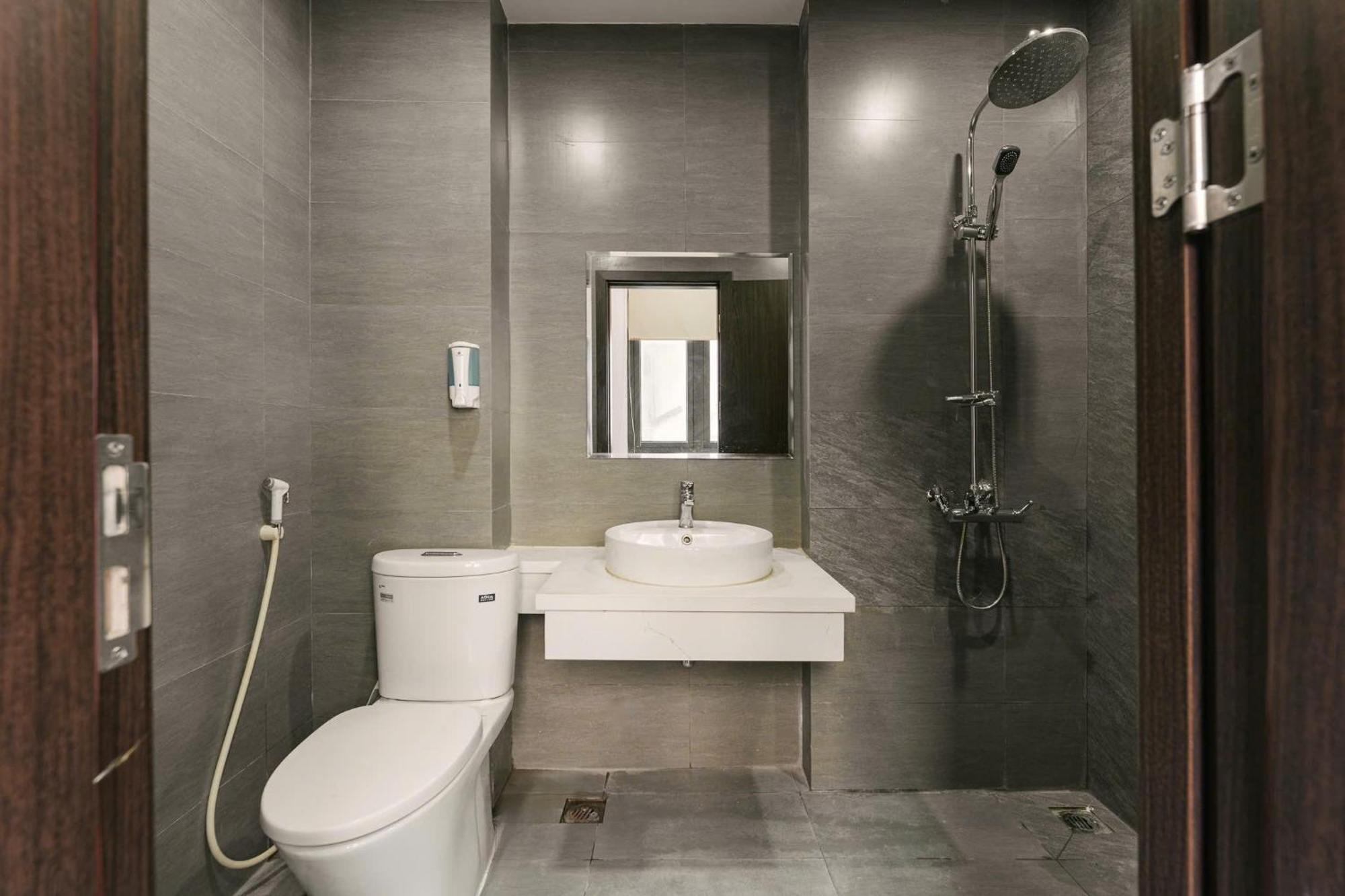 Delapong Hotel And Apartment Ha Noi Ανόι Εξωτερικό φωτογραφία